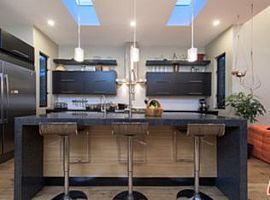 3 Beds 2.5 Baths in Venice in Venice, CA (Photo 8 of 12)