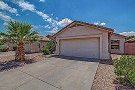 4739 E Amberwood Dr, Phoenix, Az 85048 in Phoenix, AZ
