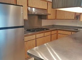 4 Beds 2 Baths in Culver City in Culver City, CA (Photo 8 of 8)