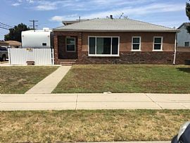 2 Beds 1 Bath in Torrance in Torrance, CA (Photo 3 of 7)