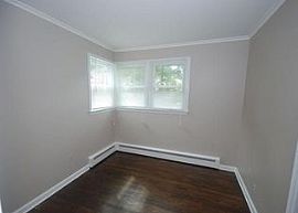 Elegant 4 Bedroom Home Available in Westerville, OH (Photo 7 of 8)