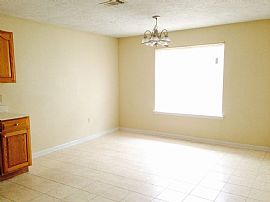 Lovely 3 Bedroom Home in 111 Maverick St, Deridder, La  in Deridder, LA (Photo 3 of 10)