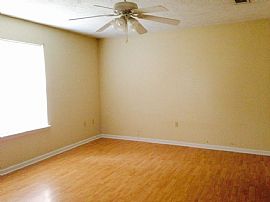 Lovely 3 Bedroom Home in 111 Maverick St, Deridder, La  in Deridder, LA (Photo 8 of 10)