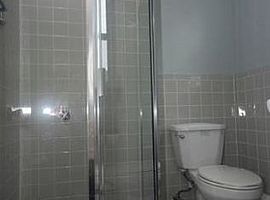 Elegant 3 Bedded Apartment Close to Highway in White Plains, NY (Photo 10 of 11)