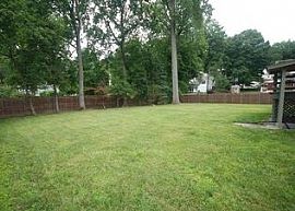 Elegant 3 Bedded Apartment Close to Highway in White Plains, NY (Photo 11 of 11)