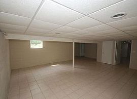 Elegant 3 Bedded Apartment Close to Highway in White Plains, NY (Photo 7 of 11)