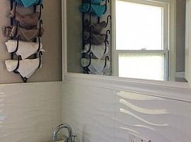 4 Beds 3.5 Baths in Tarzana in Tarzana, CA (Photo 5 of 10)