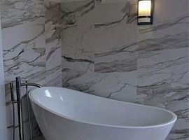 4 Beds 3.5 Baths in Tarzana in Tarzana, CA (Photo 9 of 10)