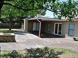 4 Bedroom Jewel Nestled in The Desert in Santa Teresa, NM (Photo 11 of 11)