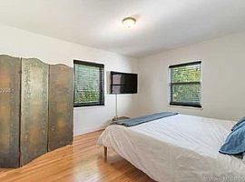 2 Beds 1 Bath in Miami in Miami, FL (Photo 3 of 11)