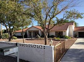 4 Beds 4 Baths in Las Vegas in Las Vegas, NV (Photo 2 of 4)