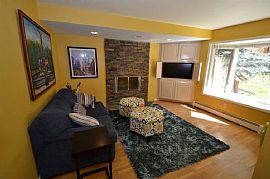 3 Bed 3 Bath in Anchorage, AK (Photo 5 of 12)