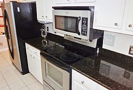 3 Bed , 2 Bath in Mobile, AL (Photo 3 of 12)