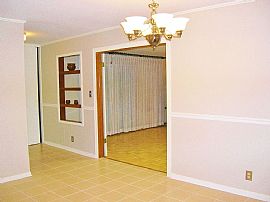 3 Bed , 2 Bath in Mobile, AL (Photo 5 of 12)