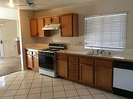  12911 Oasis Rd, Victorville, Ca 92392 3 Beds 2 Baths 1,326 Sqf in Victorville, CA (Photo 3 of 5)