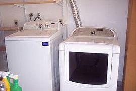 3 Beds 3 Baths in San Diego, Ca in San Diego, CA (Photo 6 of 10)