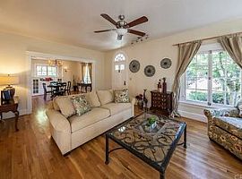  722 Alvarado St, Redlands, Ca 92373 4 Beds 2 Baths 1,800 Sqft in Redlands, CA (Photo 3 of 10)