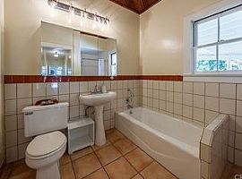  722 Alvarado St, Redlands, Ca 92373 4 Beds 2 Baths 1,800 Sqft in Redlands, CA (Photo 8 of 10)