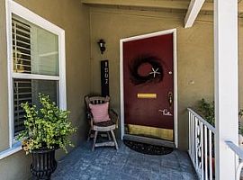  1002 Catalina Ave, Santa Ana, Ca 92706 3 Beds 2 Baths 1,871 Sq in Santa Ana, CA (Photo 3 of 11)