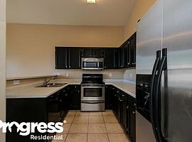  4529 E Scott Ave, Gilbert, Az 85234 3 Beds 3 Baths 2,173 Sqft in Gilbert, AZ (Photo 3 of 8)