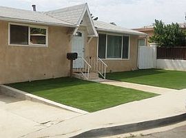 2 Beds 1 Bath in San Diego, Ca in San Diego, CA (Photo 2 of 12)