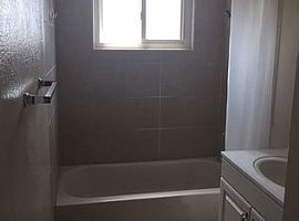 2 Beds 1 Bath in San Diego, Ca in San Diego, CA (Photo 4 of 12)