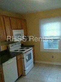 This Spacious, Renovated 3 Bed, 1 Bath and 1068 Square Foot Hom in Severn, MD (Photo 4 of 5)