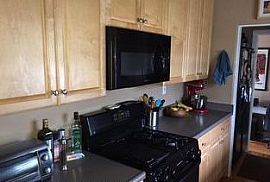 3 Beds 2 Baths in San Diego, Ca in San Diego, CA (Photo 9 of 10)