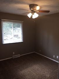 Elegant 4 Bedroom Single Story Home in Omaha, NE (Photo 5 of 12)