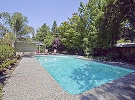 3 Beds 2 Baths in Atherton, Ca in Atherton, CA (Photo 3 of 12)