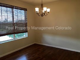 Single Family Home For Rent in Aurora, CO (Photo 3 of 9)