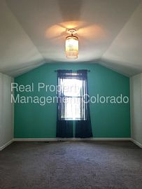 Single Family Home For Rent in Aurora, CO (Photo 8 of 9)