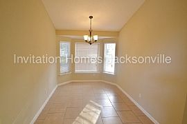 Single Family Home For Rent in Jacksonville, FL (Photo 3 of 8)