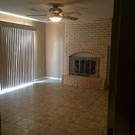 Elegant 3 Bedroom Home Available in Kansas City, MO (Photo 3 of 12)