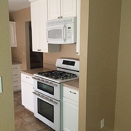 Elegant 3 Bedroom Home Available in Kansas City, MO (Photo 5 of 12)