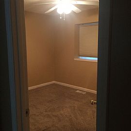 Elegant 3 Bedroom Home Available in Kansas City, MO (Photo 8 of 12)