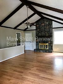 Single Family Home For Rent in Dixiana, AL (Photo 3 of 7)