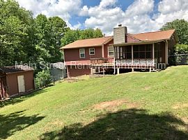 Single Family Home For Rent in Dixiana, AL (Photo 7 of 7)