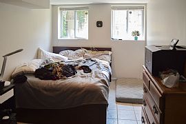 1 Bed 1 Bath in Washington, DC (Photo 2 of 8)