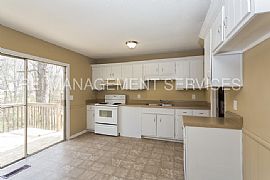 Single Family Home For Rent in Pinson, AL (Photo 3 of 6)