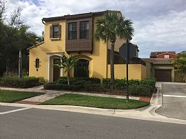 2 Beds 2.5 Bath in Fort Myers, FL