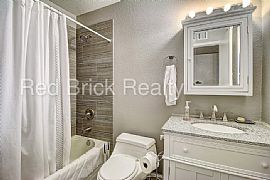 Single Family Home For Rent in Gilbert, AZ (Photo 5 of 9)