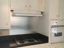 Cute 3 Bedroom Home Available in Alexandria, LA (Photo 5 of 11)