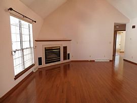 3 Bedroom Home on Ridgecrest in Elizabethtown, KY (Photo 2 of 10)