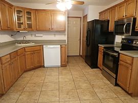 3 Bedroom Home on Ridgecrest in Elizabethtown, KY (Photo 9 of 10)