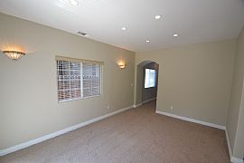 House For Rent in Sacramento, CA (Photo 3 of 8)