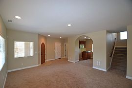 House For Rent in Sacramento, CA (Photo 6 of 8)