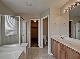 Single Family Home For Rent in Buckeye, AZ (Photo 8 of 9)