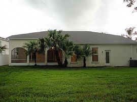 Single Family Home For Rent in Lithia, FL (Photo 9 of 9)