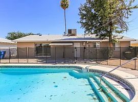 1814 W Sunnyslope Ln, Phoenix, Az 85021 in Phoenix, AZ (Photo 1 of 5)